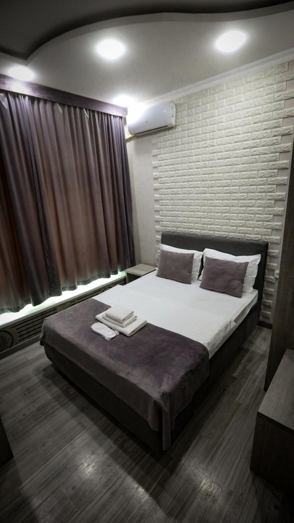 Hotel Shosh Boutique ทาชเคนต์ ภายนอก รูปภาพ