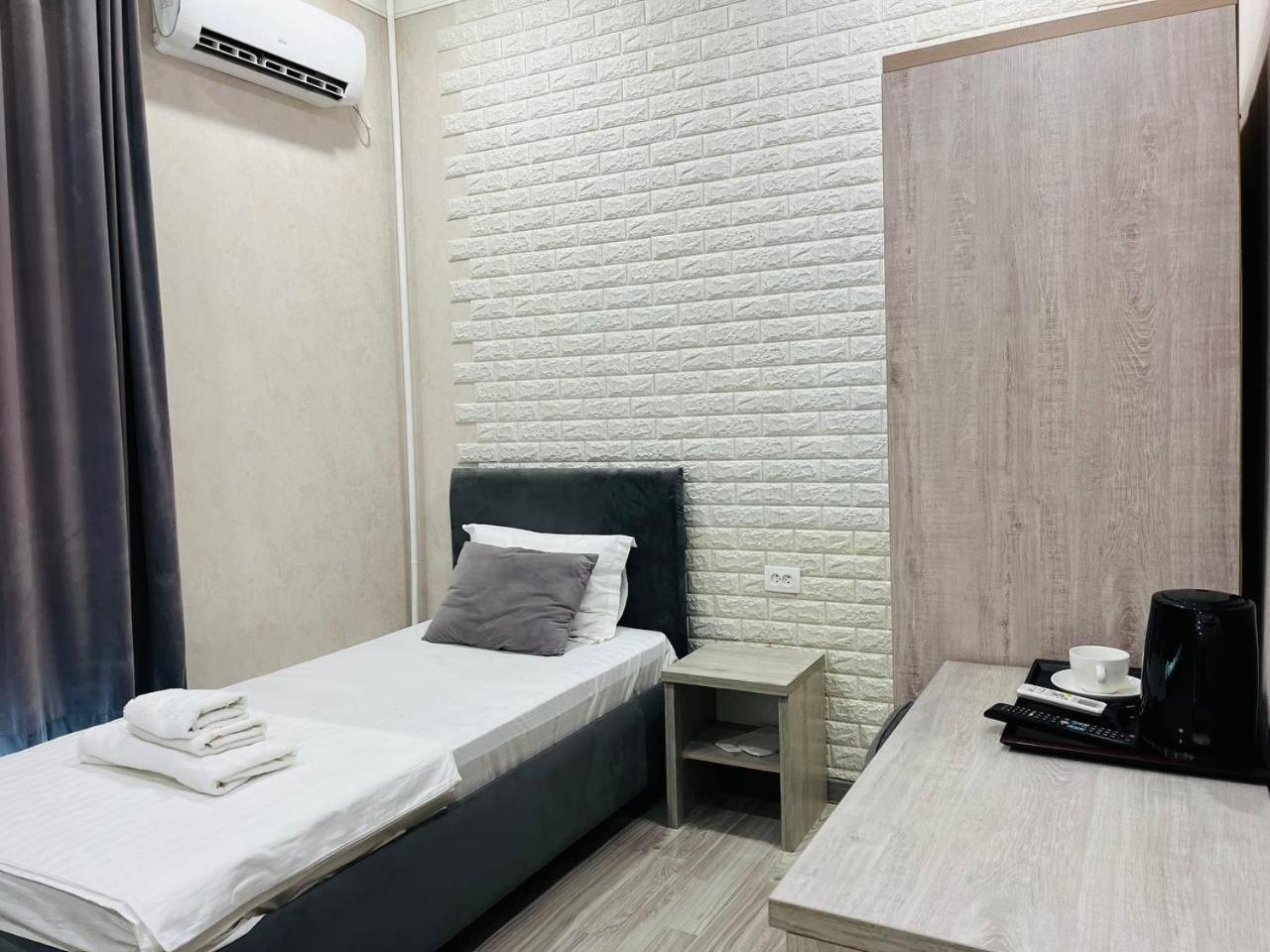 Hotel Shosh Boutique ทาชเคนต์ ภายนอก รูปภาพ