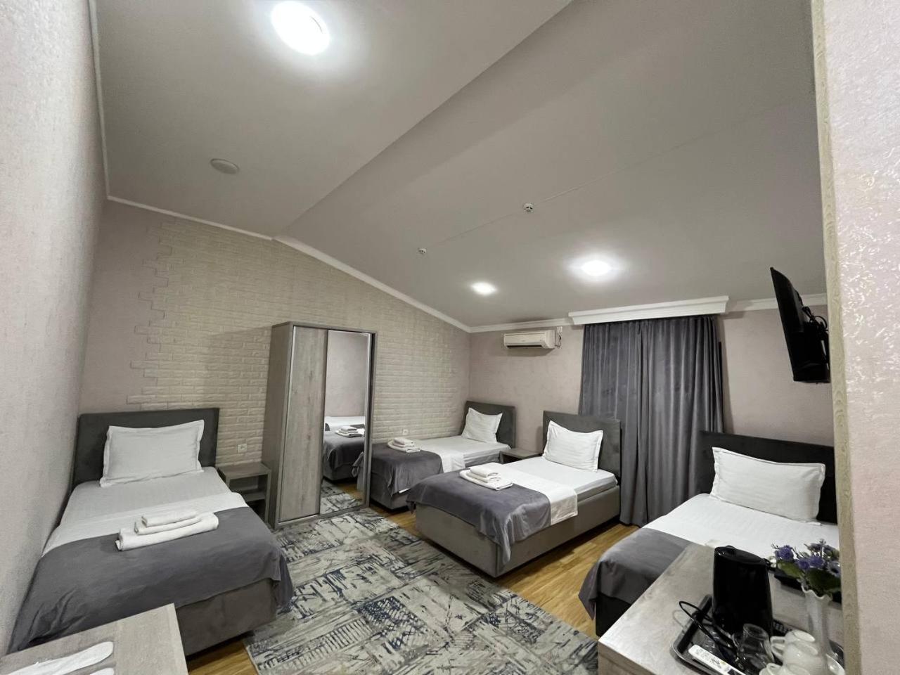 Hotel Shosh Boutique ทาชเคนต์ ภายนอก รูปภาพ